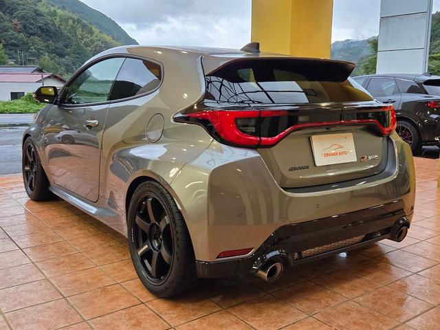 GRヤリス RZ ハイパフォーマンス ワンオーナー 禁煙車(7枚目)