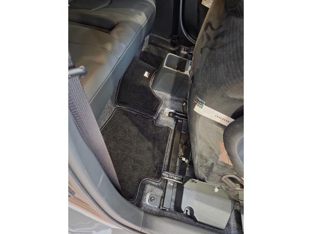 GRヤリス RZ ハイパフォーマンス ワンオーナー 禁煙車(30枚目)