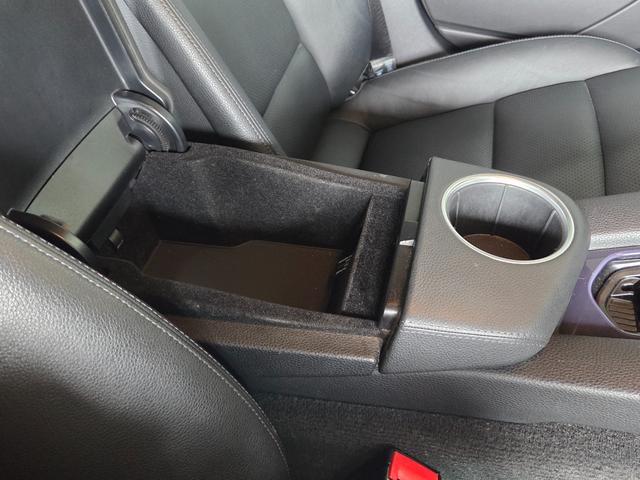 パナメーラ 4 4WD サンルーフ 黒革シート HDDナビ TV BLUETOOTH バックカメラ(36枚目)