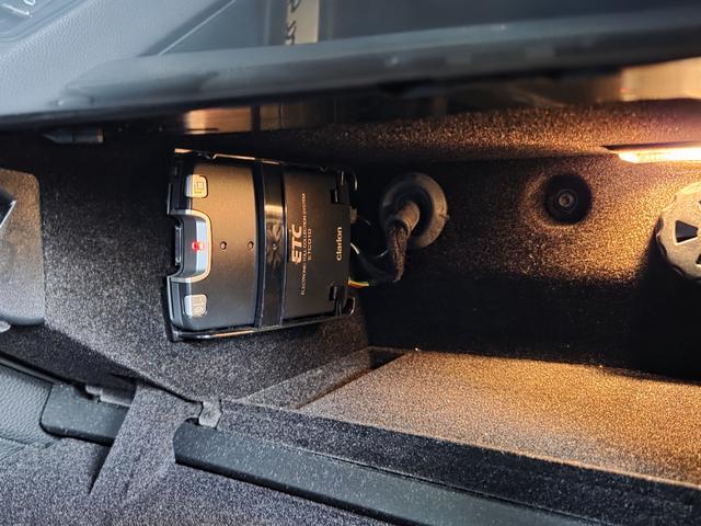 パナメーラ 4 4WD サンルーフ 黒革シート HDDナビ TV BLUETOOTH バックカメラ(38枚目)