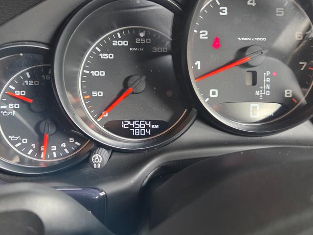 パナメーラ 4 4WD サンルーフ 黒革シート HDDナビ TV BLUETOOTH バックカメラ(50枚目)