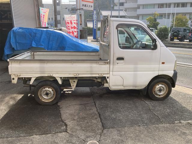 キャリイトラック ベースグレード 5速マニュアル 4WD エアコン パワステ無し 車検付き 自社下取り車 最大積載量350Kg(4枚目)