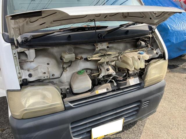 キャリイトラック ベースグレード 5速マニュアル 4WD エアコン パワステ無し 車検付き 自社下取り車 最大積載量350Kg(24枚目)