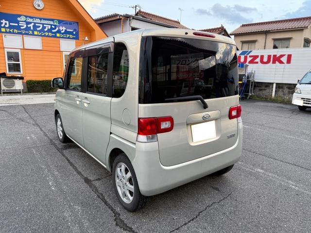 タント Ｘリミテッド　安全ボディ　電動パワースライドドア　スマートキー　ＣＤ・ラジオ　純正アルミホイール　スペアタイヤ有り（8枚目）