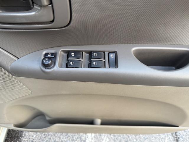 タント Ｘリミテッド　安全ボディ　電動パワースライドドア　スマートキー　ＣＤ・ラジオ　純正アルミホイール　スペアタイヤ有り（18枚目）