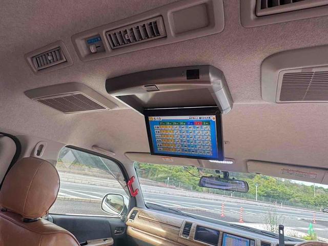 ハイエースバン ロングスーパーＧＬ　バックカメラ　ＴＶ　両側電動スライドドア　オートライト　スマートキー　電動格納ミラー　後席モニター　ＡＴ　アルミホイール　エアコン　パワーウィンドウ　運転席エアバッグ（12枚目）