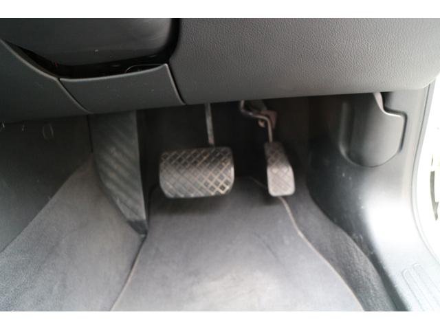 Ａ６ ３．２ＦＳＩクワトロ　フルタイム４ＷＤ（8枚目）