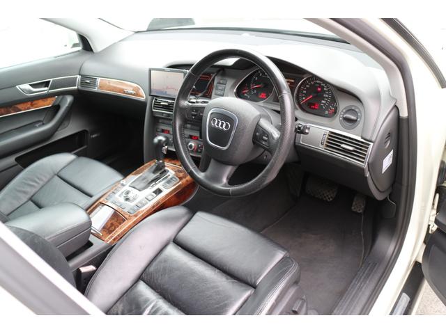 Ａ６ ３．２ＦＳＩクワトロ　フルタイム４ＷＤ（35枚目）