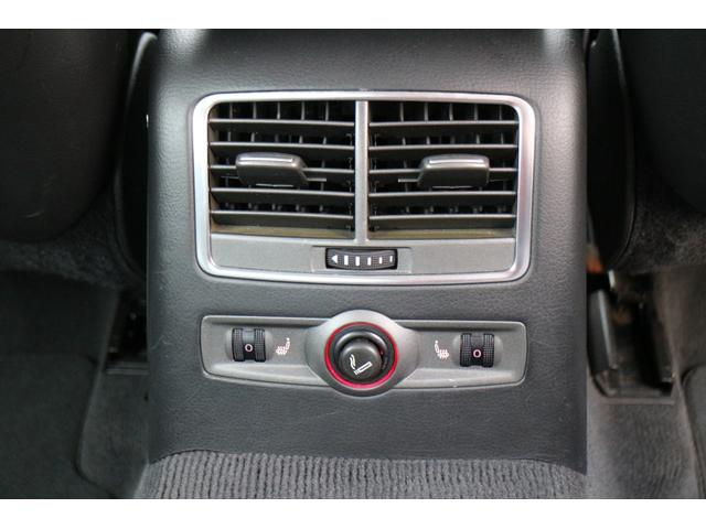 Ａ６ ３．２ＦＳＩクワトロ　フルタイム４ＷＤ（53枚目）
