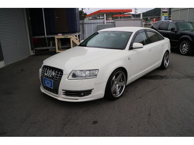 Ａ６ ３．２ＦＳＩクワトロ　フルタイム４ＷＤ（54枚目）