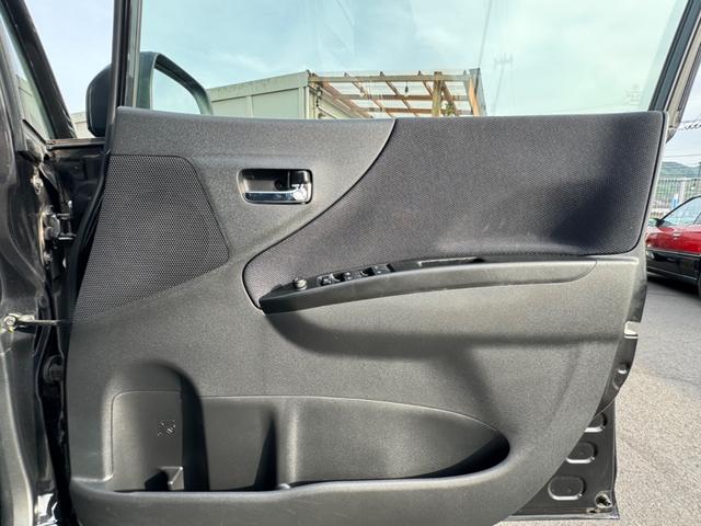 ムーヴ カスタム　Ｘ　車検整備付き　走行距離６．７万キロ　黒　ＥＴＣ　取り扱い説明書付（30枚目）