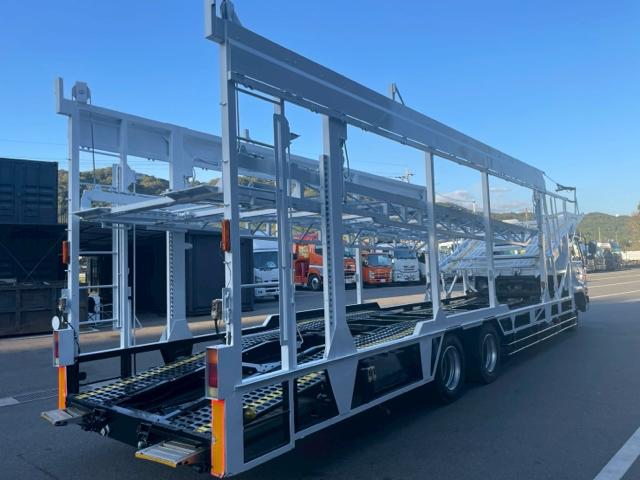 コンドル UD 5台積み キャリアカー 6速MT(5枚目)