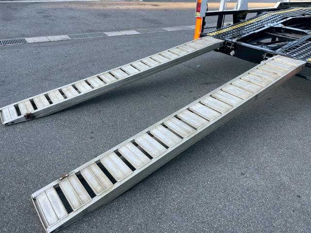 コンドル UD 5台積み キャリアカー 6速MT(11枚目)