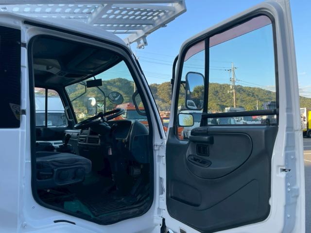 コンドル UD 5台積み キャリアカー 6速MT(23枚目)