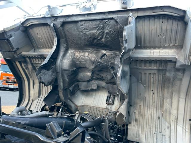 コンドル UD 5台積み キャリアカー 6速MT(25枚目)