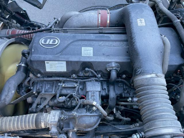 クオン UD ダンプ 6×2MT 馬力:420ps(16枚目)