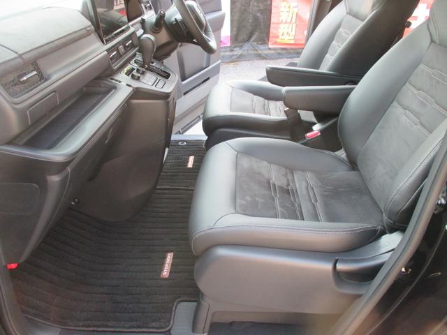 ステップワゴン スパーダ プレミアムライン 11.4ナビ・360カメラ・エアロ(16枚目)