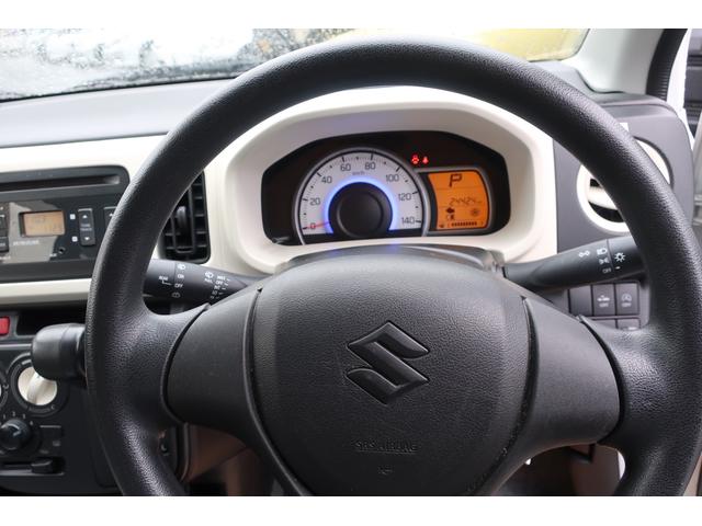 S レーダーブレーキサポート装着車 スマートキー アイドリングストップ 電動格納ミラー シートヒーター AT 盗難防止システム ABS ESC CD ミュージックプレイヤー接続可 衝突安全ボディ エアコン(3枚目)