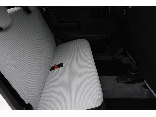S レーダーブレーキサポート装着車 スマートキー アイドリングストップ 電動格納ミラー シートヒーター AT 盗難防止システム ABS ESC CD ミュージックプレイヤー接続可 衝突安全ボディ エアコン(23枚目)