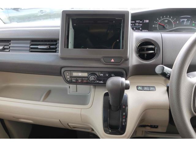 N-BOX Gホンダセンシング 4WD ETC 両側スライドドア クリアランスソナー オートクルーズコントロール レーンアシスト 衝突被害軽減システム オートライト LEDヘッドランプ スマートキー アイドリングストップ(4枚目)