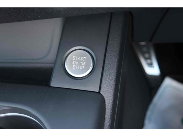 A4 2.0TFSIクワトロスポーツ Sラインパッケージ 4WD ドライブレコーダー クリアランスソナー オートクルーズコントロール バックカメラ ナビ TV アルミホイール オートライト HID AT シートヒーター スマートキー アイドリングストップ(8枚目)