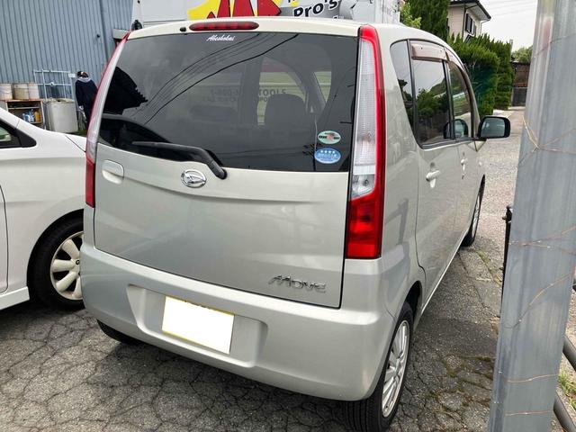 ムーヴ Ｘスペシャル　キーレスエントリー　ベンチシート　ＣＶＴ　盗難防止システム　ＡＢＳ　ＣＤ　アルミホイール　衝突安全ボディ　エアコン　パワーステアリング　パワーウィンドウ（15枚目）