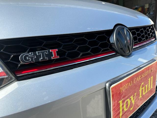 ポロGTI ベースグレード アイバッハ車高調 レカロシート REMUSマフラー ADVAN17インチAW ミシュランタイヤ デジタルインナーミラー カーボンステアリング カーボンエアロ 純正ナビ フルセグ バックカメラ ドラレコ(31枚目)