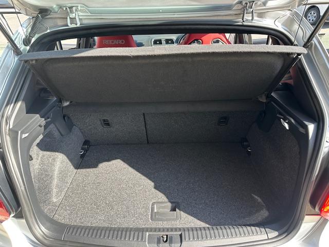 ポロGTI ベースグレード アイバッハ車高調 レカロシート REMUSマフラー ADVAN17インチAW ミシュランタイヤ デジタルインナーミラー カーボンステアリング カーボンエアロ 純正ナビ フルセグ バックカメラ ドラレコ(59枚目)