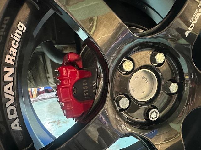 ポロGTI ベースグレード アイバッハ車高調 レカロシート REMUSマフラー ADVAN17インチAW ミシュランタイヤ デジタルインナーミラー カーボンステアリング カーボンエアロ 純正ナビ フルセグ バックカメラ ドラレコ(68枚目)