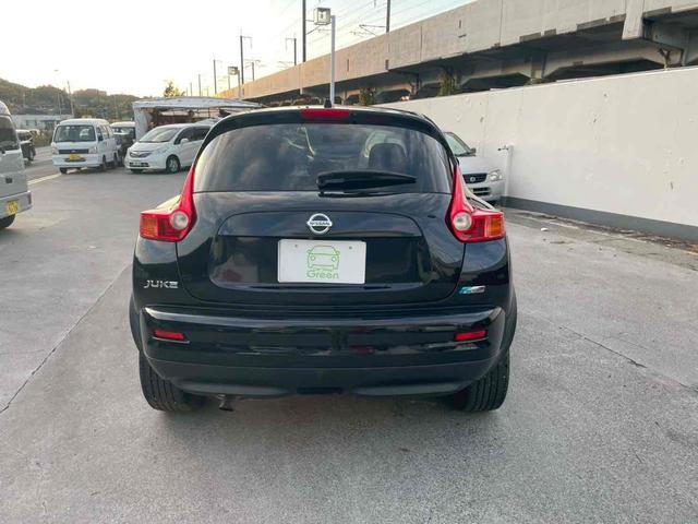 ジューク 16GT バックカメラ TV オートライト アルミホイール スマートキー 電動格納ミラー CVT 衝突安全ボディ CD DVD再生 ミュージックプレイヤー接続可 Bluetooth ABS ESC エアコン(16枚目)