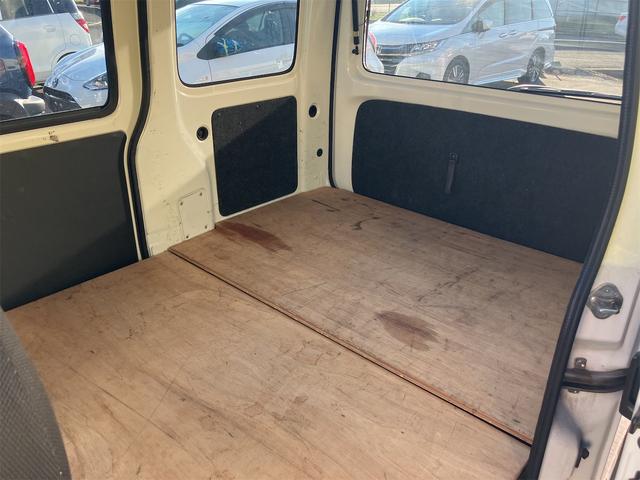 この度は当店のお車をご覧になっていただき、誠にありがとうございます。ぜひじっくりとご検討下さい。気軽にお問合せ・お見積りお待ちしております。