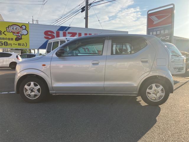 アルト Ｌ　ＴＶ　クリアランスソナー　レーンアシスト　衝突被害軽減システム　オートライト　アイドリングストップ　シートヒーター　ＣＶＴ　ＡＢＳ　ＥＳＣ　ＣＤ　ミュージックプレイヤー接続可　アルミホイール　エアコン（11枚目）