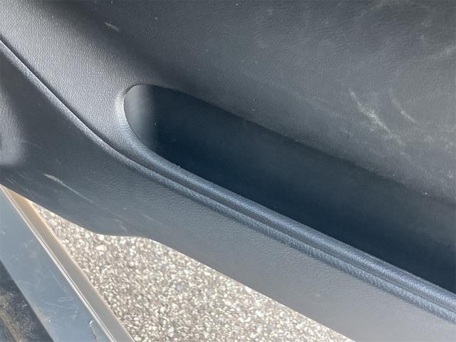 アルト Ｌ　ＴＶ　クリアランスソナー　レーンアシスト　衝突被害軽減システム　オートライト　アイドリングストップ　シートヒーター　ＣＶＴ　ＡＢＳ　ＥＳＣ　ＣＤ　ミュージックプレイヤー接続可　アルミホイール　エアコン（48枚目）