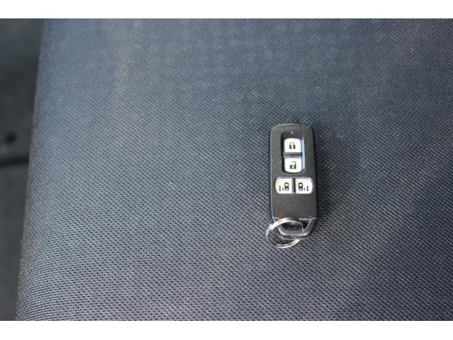 Ｎ－ＢＯＸカスタム Ｇ　ＳＳパッケージ　Ｇａｔｈｅｒｓナビ／地デジ／Ｂｌｕｅｔｏｏｔｈ／ＣＤ／ＤＶＤ／バックカメラ／ＥＴＣ／両側電動スライドドア／シートヒーター／シートバックテーブル／オートリトラミラー／ＶＳＡ／ＨＩＤ／ＬＥＤフォグ（27枚目）