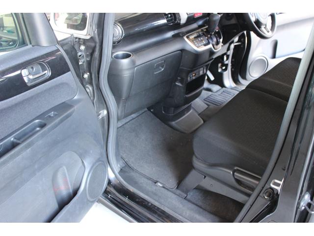 Ｎ－ＢＯＸカスタム Ｇ　ＳＳパッケージ　Ｇａｔｈｅｒｓナビ／地デジ／Ｂｌｕｅｔｏｏｔｈ／ＣＤ／ＤＶＤ／バックカメラ／ＥＴＣ／両側電動スライドドア／シートヒーター／シートバックテーブル／オートリトラミラー／ＶＳＡ／ＨＩＤ／ＬＥＤフォグ（34枚目）