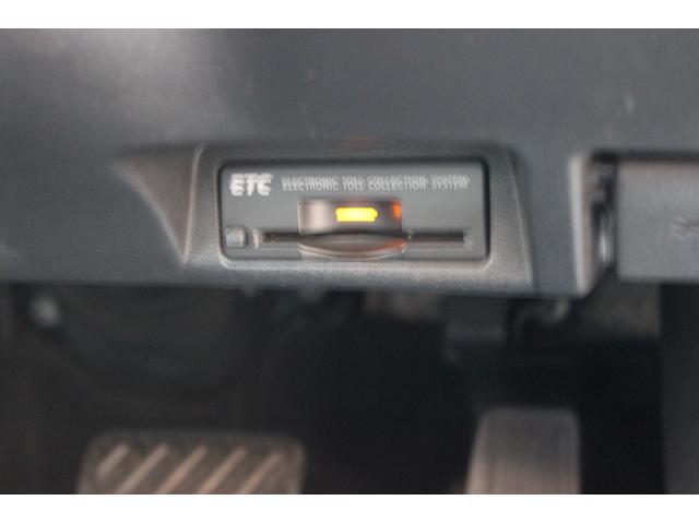 �d�s�b���ڍς݂ŁA�������H�̗��p�����N���N�B�h���C�u�̉��K���Ɨ��֐��������ƌ��サ�܂��B