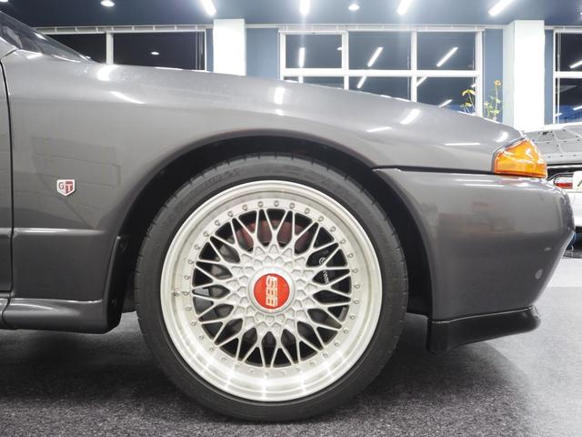 スカイライン 　ＮＩＳＭＯメーター交換記録簿有　ＢＢＳ１８インチアルミホイール　ＨＫＳマフラー　ＯＨＬＩＮＳショックアブソーバー　ターボタイマー　リアスポイラー（38枚目）