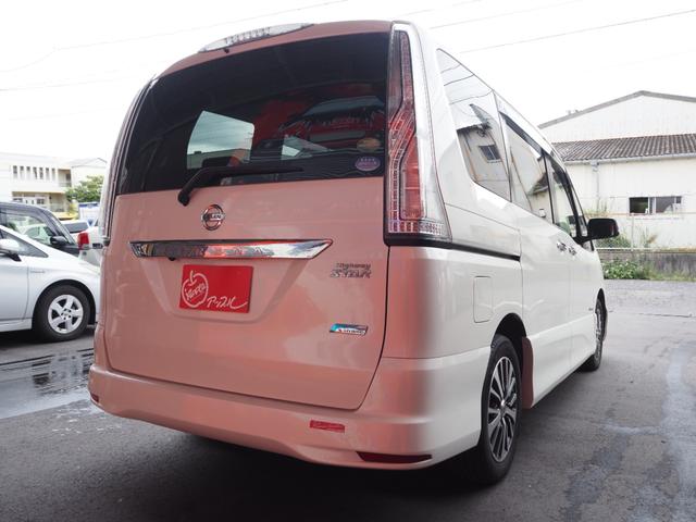 セレナ ハイウェイスターＧ　Ｓ－ハイブリッド　純正ナビ　フルセグ　バックカメラ　純正フリップダウンモニター　クルーズコントロール　プッシュスタート　ＥＴＣ　純正アルミホイール　電動スライドドア　フロントフォグ　オートライト（5枚目）