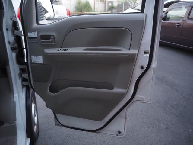 エブリイ ＰＣ　パワーステアリング　パワーウィンドウ　エアバック　エアコン　純正オーディオ　キーレスキー　純正スチールホイール　ハロゲンヘッドライト　ハイルーフ（51枚目）