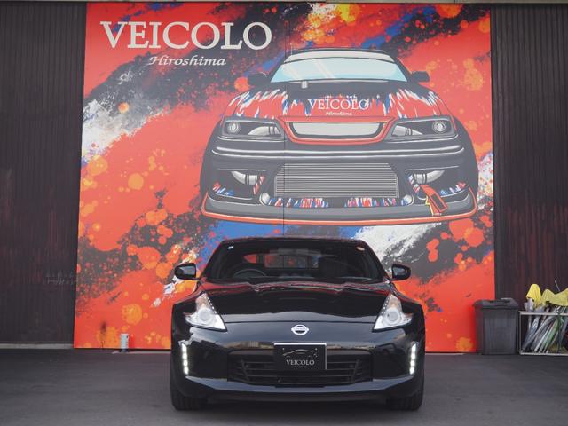 フェアレディＺ バージョンＴ　純正ナビ　ワンセグ　バックカメラ　ハーフレザーシート　シートヒーター　ＢＯＳＥサウンド　パワーシート　パドルシフト　ステアリングスイッチ　純正１８アルミ　ＥＴＣ　ＨＩＤヘッドライト　プッシュスタート（4枚目）