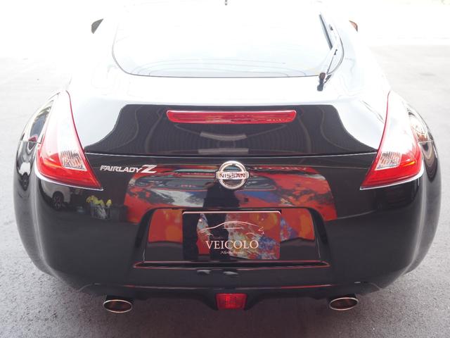 フェアレディＺ バージョンＴ　純正ナビ　ワンセグ　バックカメラ　ハーフレザーシート　シートヒーター　ＢＯＳＥサウンド　パワーシート　パドルシフト　ステアリングスイッチ　純正１８アルミ　ＥＴＣ　ＨＩＤヘッドライト　プッシュスタート（22枚目）