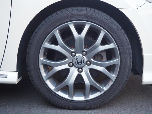 オデッセイ アブソルート 純正ナビ バックカメラ ハーフレザーシート HIDヘッドライト 純正18インチアルミホイール ETC キーレスキー オートエアコン 純正エアロ ステアリングスイッチ パドルシフト クルーズコントロール(31枚目)