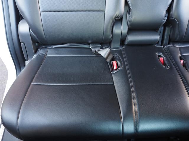 オデッセイ アブソルート 純正ナビ バックカメラ ハーフレザーシート HIDヘッドライト 純正18インチアルミホイール ETC キーレスキー オートエアコン 純正エアロ ステアリングスイッチ パドルシフト クルーズコントロール(64枚目)