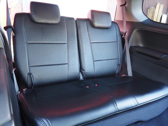 オデッセイ アブソルート 純正ナビ バックカメラ ハーフレザーシート HIDヘッドライト 純正18インチアルミホイール ETC キーレスキー オートエアコン 純正エアロ ステアリングスイッチ パドルシフト クルーズコントロール(67枚目)