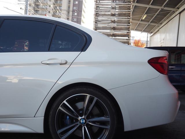 ３シリーズ ３２０ｄ　Ｍスポーツ　純正ナビ　バックカメラ　パドルシフト　純正ドライブレコーダー　パワーシート　純正１９インチアルミホイール　ＥＴＣ　プッシュスタート　ブレーキサポート　スペアキー　レーダークルーズ（23枚目）
