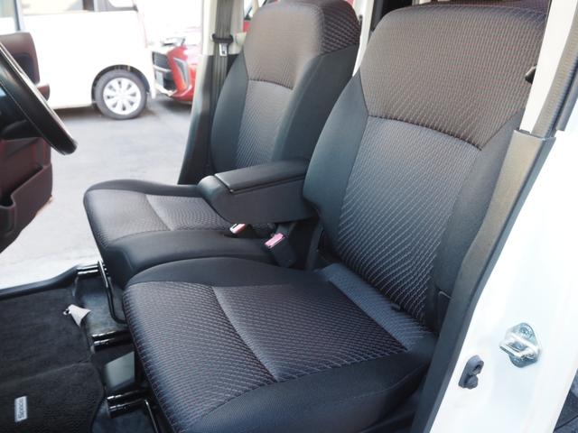 スペーシアカスタムＺ ベースグレード　社外ナビ　フルセグ　電動スライドドア　ＨＩＤヘッドライト　純正１４インチアルミホイール　ＥＴＣ　プッシュスタート　スペアキー　ステアリングスイッチ　アイドリングストップ　フロントフォグ（13枚目）