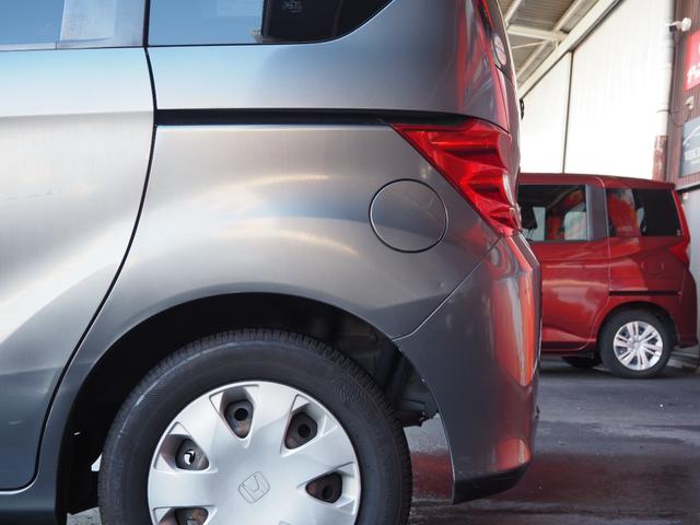 フリード Ｇ　Ｌパッケージ　純正ナビ　バックカメラ　電動スライドドア　ＥＴＣ　ワンオーナー　キーレスキー　純正ホイールキャップ　電動格納ミラー　ステアリングスイッチ　ウィンカーミラー（26枚目）