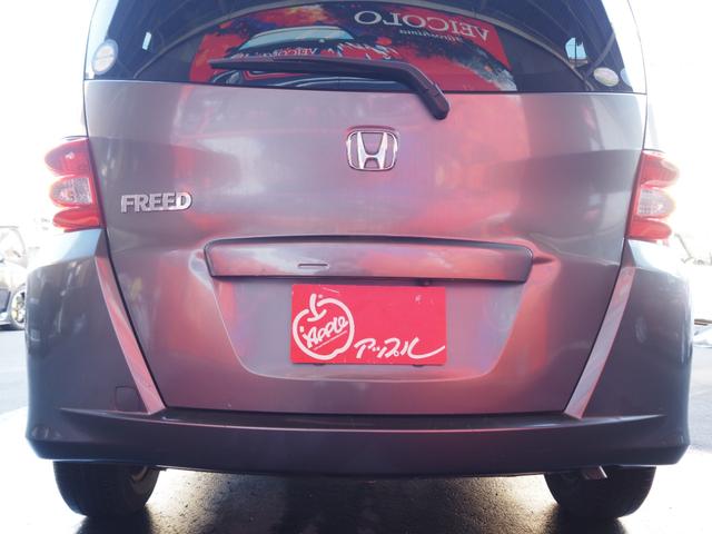 フリード Ｇ　Ｌパッケージ　純正ナビ　バックカメラ　電動スライドドア　ＥＴＣ　ワンオーナー　キーレスキー　純正ホイールキャップ　電動格納ミラー　ステアリングスイッチ　ウィンカーミラー（29枚目）