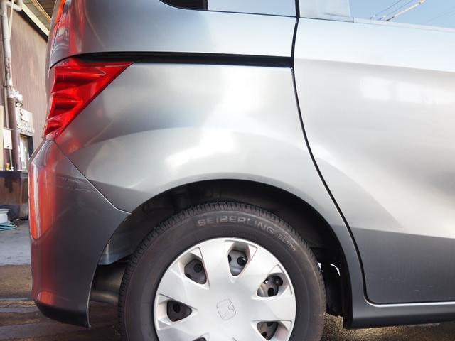 フリード Ｇ　Ｌパッケージ　純正ナビ　バックカメラ　電動スライドドア　ＥＴＣ　ワンオーナー　キーレスキー　純正ホイールキャップ　電動格納ミラー　ステアリングスイッチ　ウィンカーミラー（32枚目）