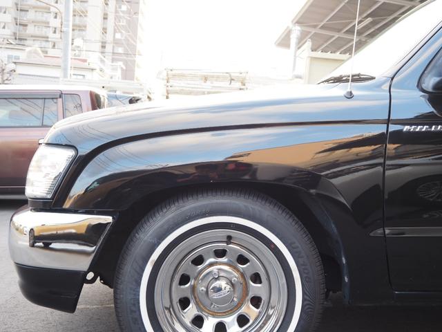 ハイラックススポーツピック 　社外オーディオ　Ｂｌｕｅｔｏｏｔｈオーディオ　ムーンルーフ　ナルディウッドステアリング　トノカバー　社外１５インチアルミホイール　パワーステアリング　パワーウィンドウ　エアコン　ＥＴＣ（19枚目）